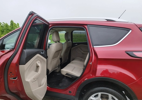 Ford Kuga cena 77000 przebieg: 140000, rok produkcji 2019 z Dębica małe 137